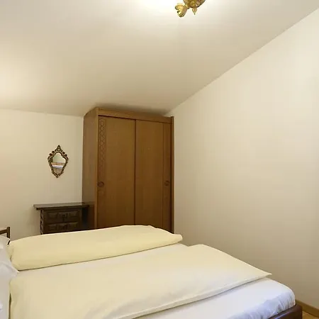 Frenes Apartamento *