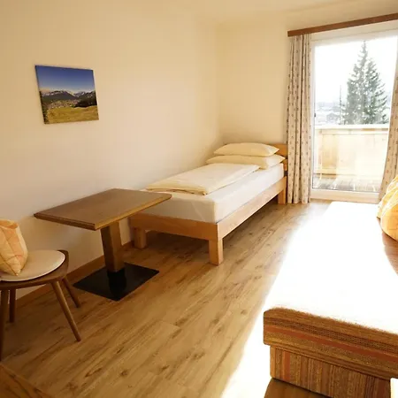 Frenes * זיפלד אין טירול